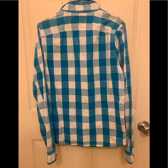 HOLLISTER button up - Picture 2 of 2